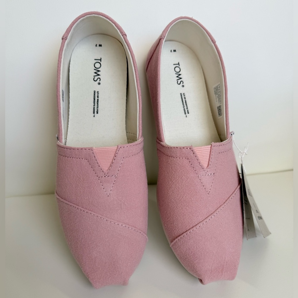 TOMS Women's Pink Alpargata Shoes (W7) NWT